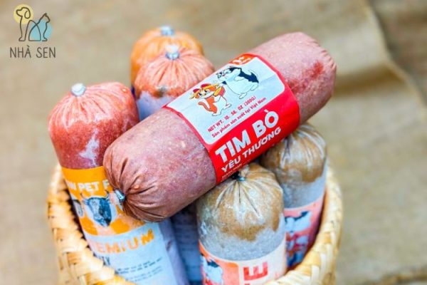 Thức ăn tươi chó nên ăn hàng ngày