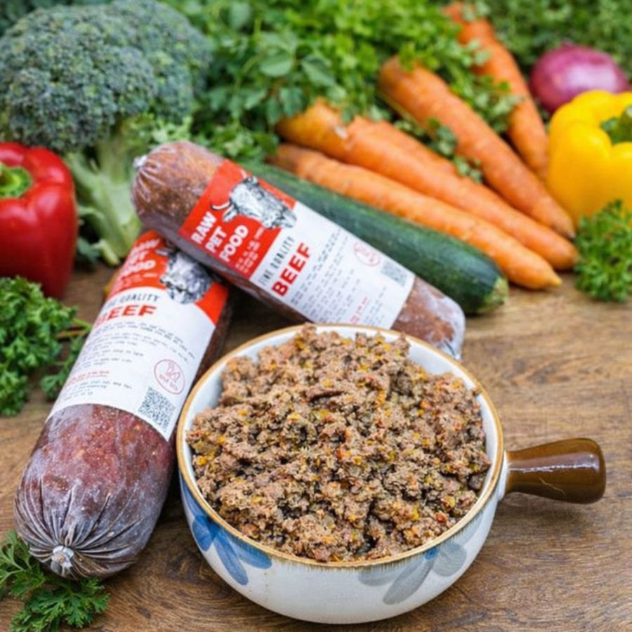 Nạc bò xay rau củ raw food cho chó mèo Nhà Sen